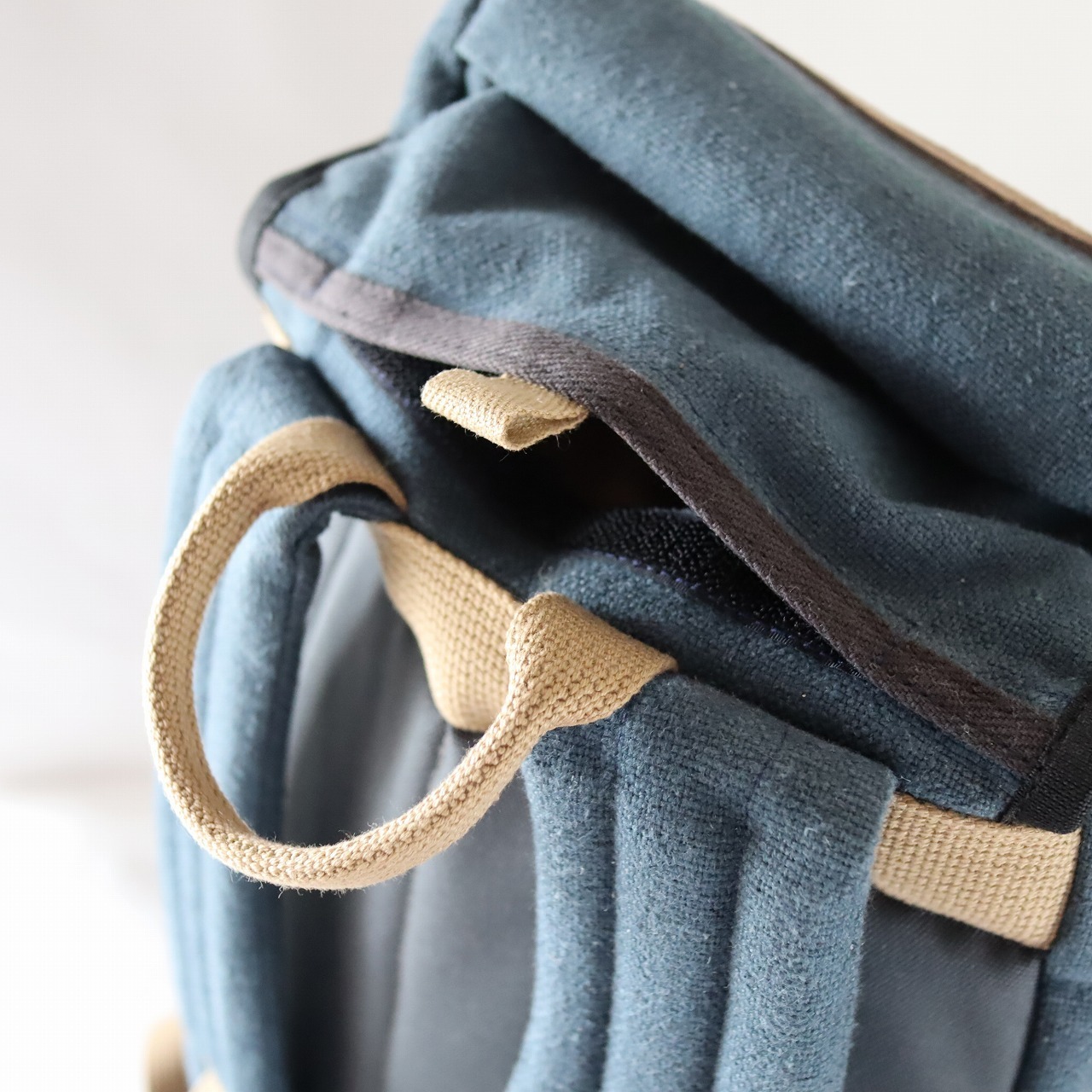 【Deadstock Item】バックパック / Top-flap Draw Backpack/ ネイビー × インディゴパープル・ボトム