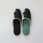 CLOAKROOMS of .Fuller PANTOUFLExPAMM クロークルームス スリッパ 【沈黙】