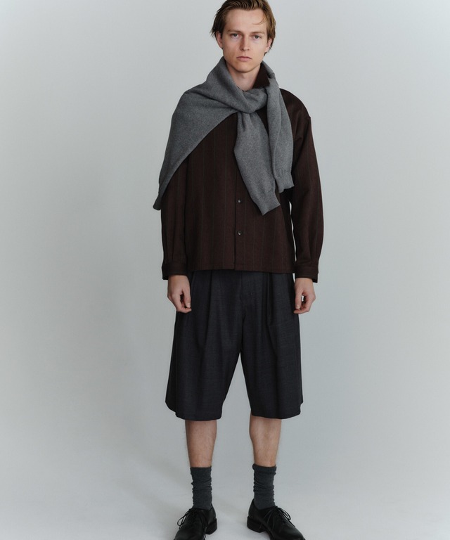 MATSUFUJI /M263-0402 / WOOL SHORT TROUSERS(CHARCOAL)