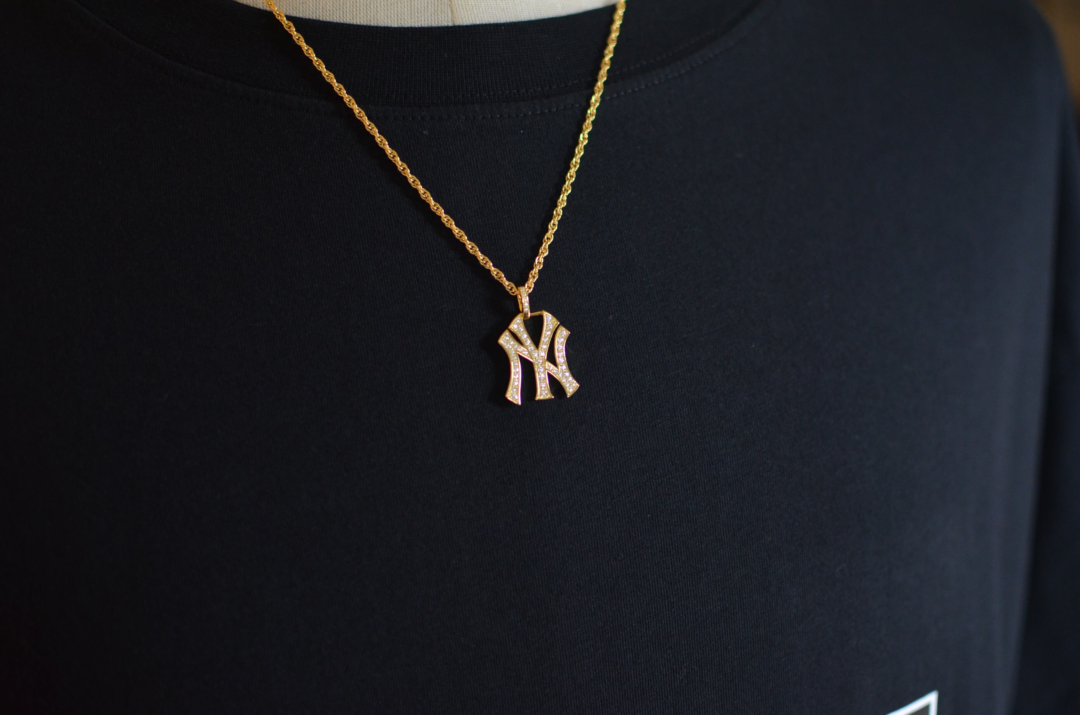 NY Yankees Large Pendant Necklace | CHIPS