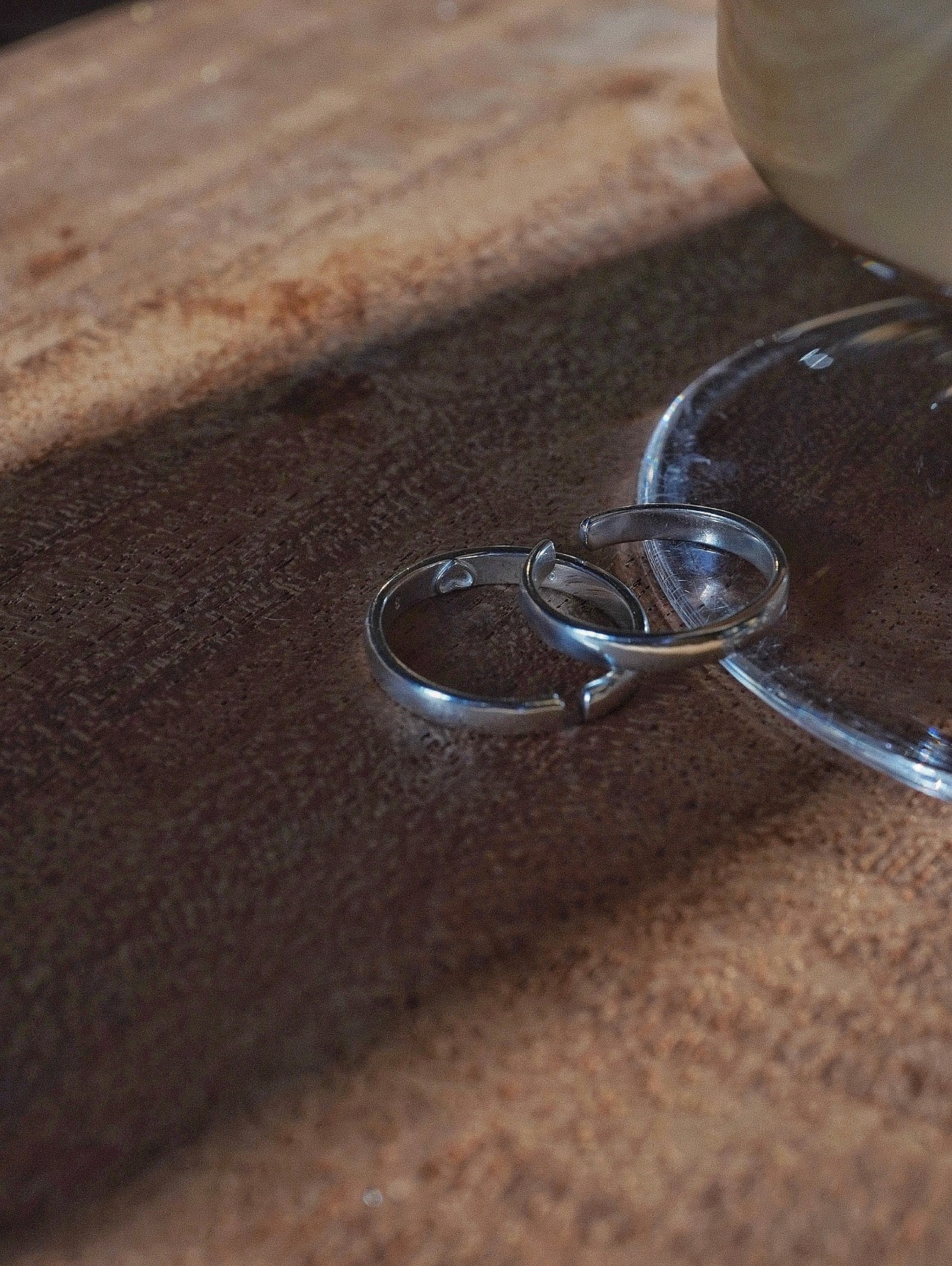 IMPRINT RING