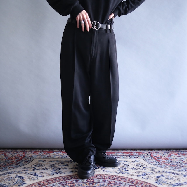 "TOMMY BAHAMA" 2-tuck tapered silhouette black wide slacks