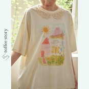 物語の世界へ訪れた かぎ針編みカラーのルーズTシャツ 《Y0252》