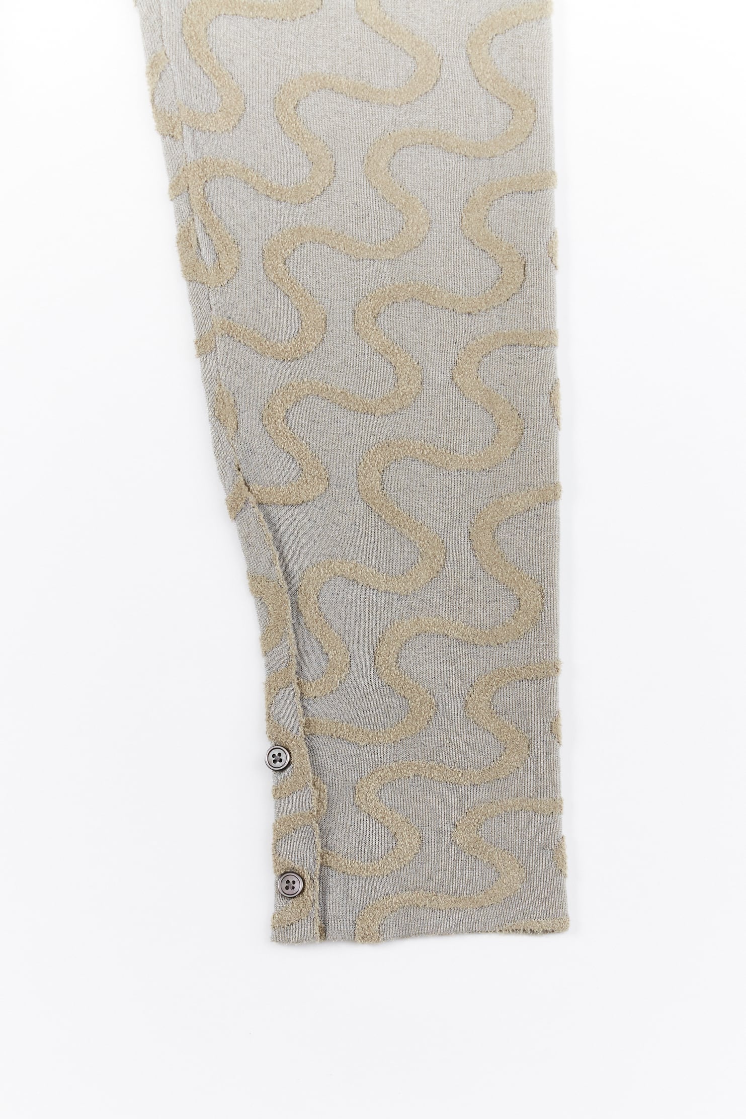 SHINY WAVY PATTERN KNIT SHIRT 25AWAC-012 BLACK | A CCORDION