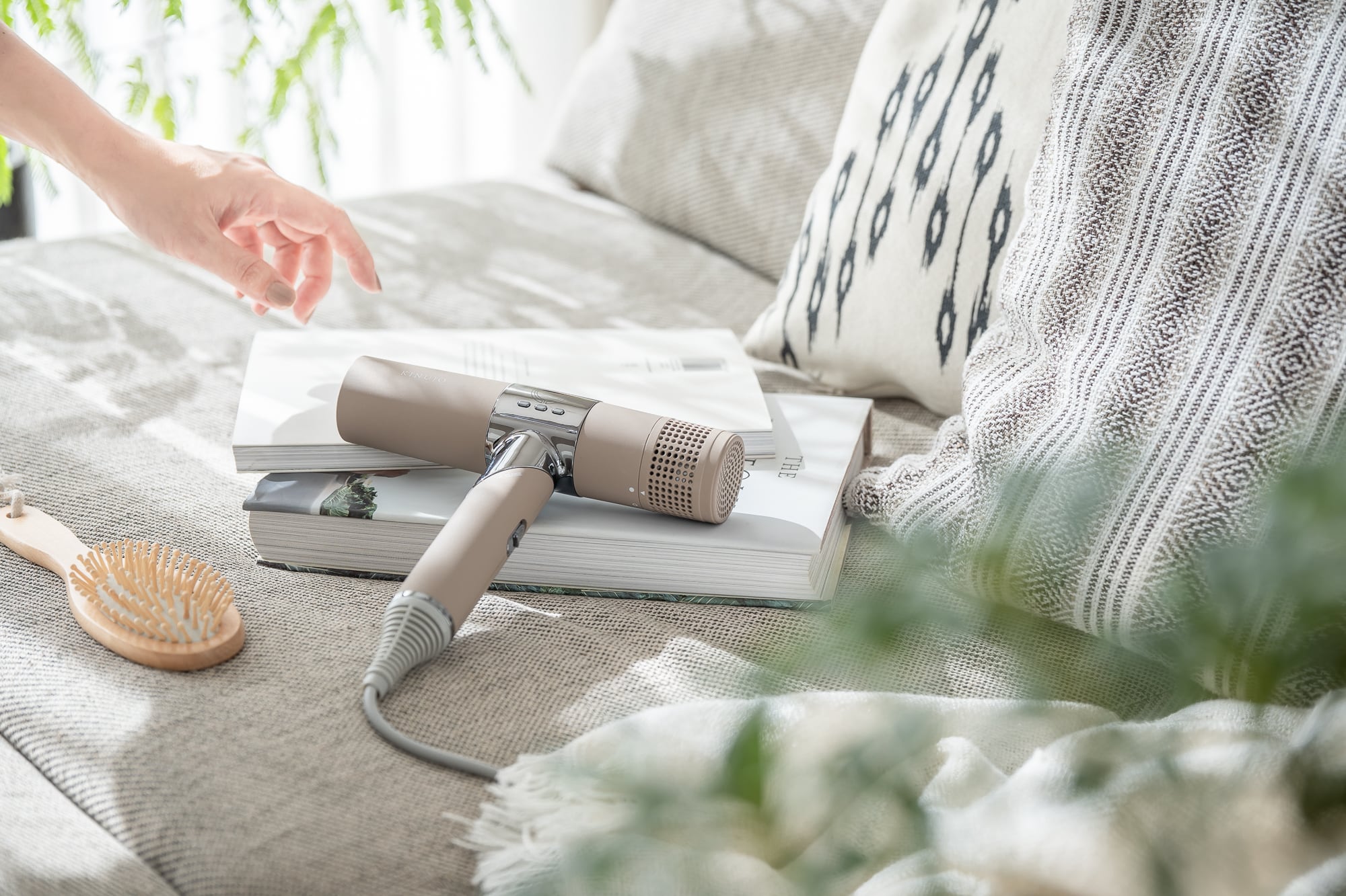 KINUJO ヘアドライヤー ホワイト | rAd Online Shop