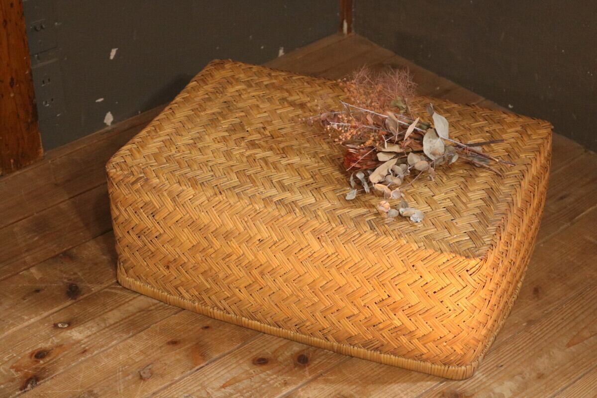 №077 大きな行李 収納 古道具 道具箱 時代もの 古雑貨 54609