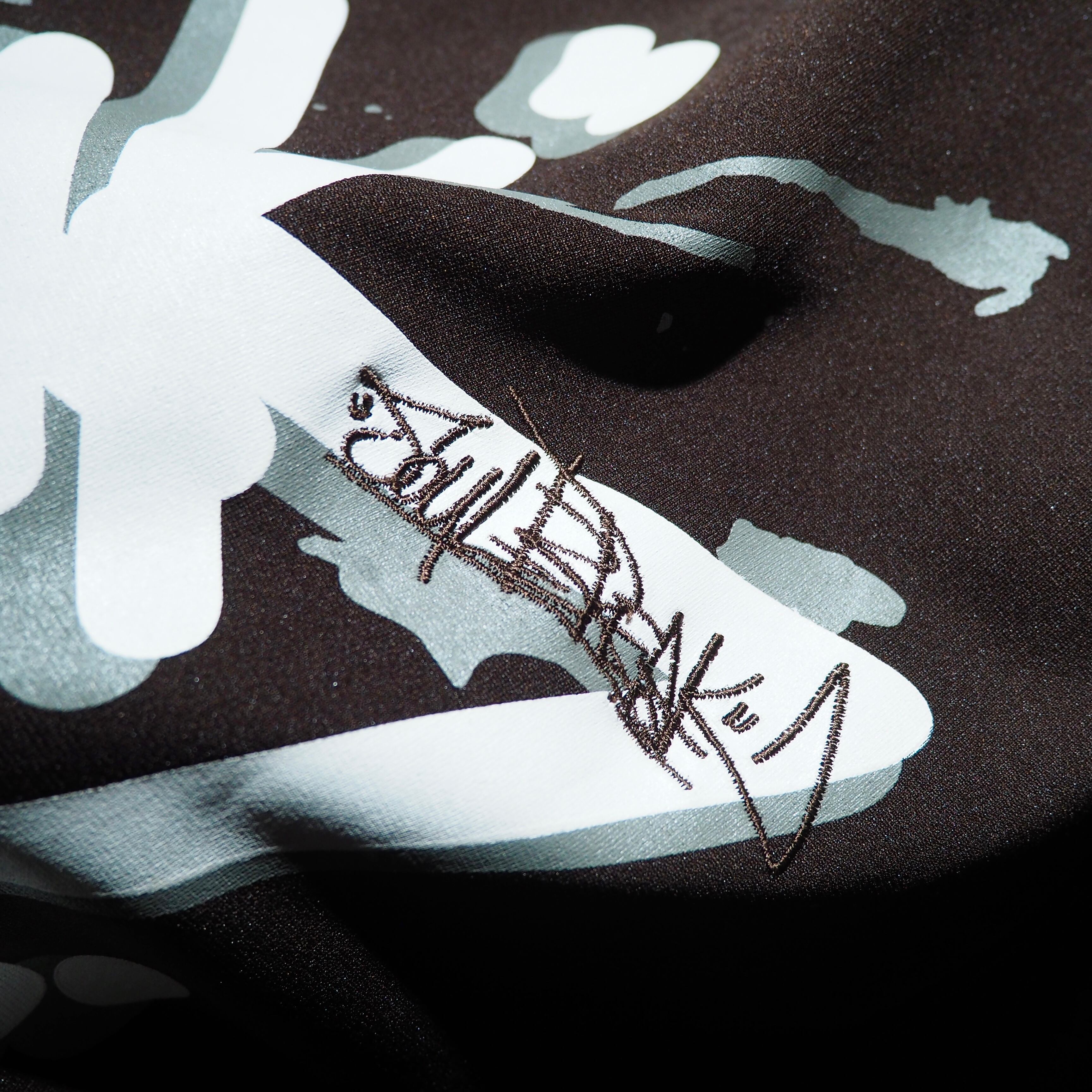 2000s ” Street culture ” Embbossed Design track jacket