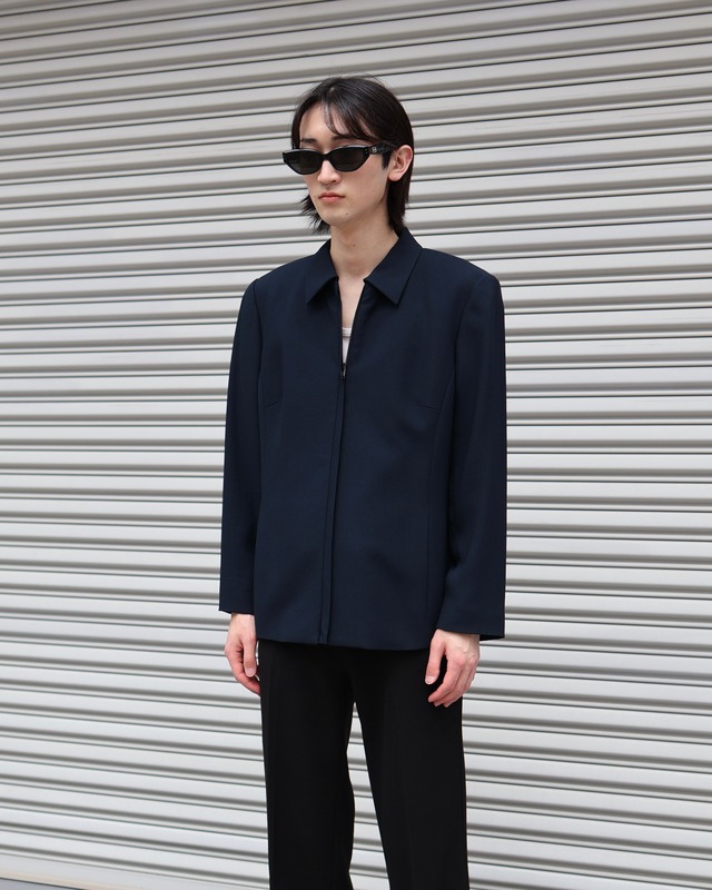 Cutting design concealed blouson