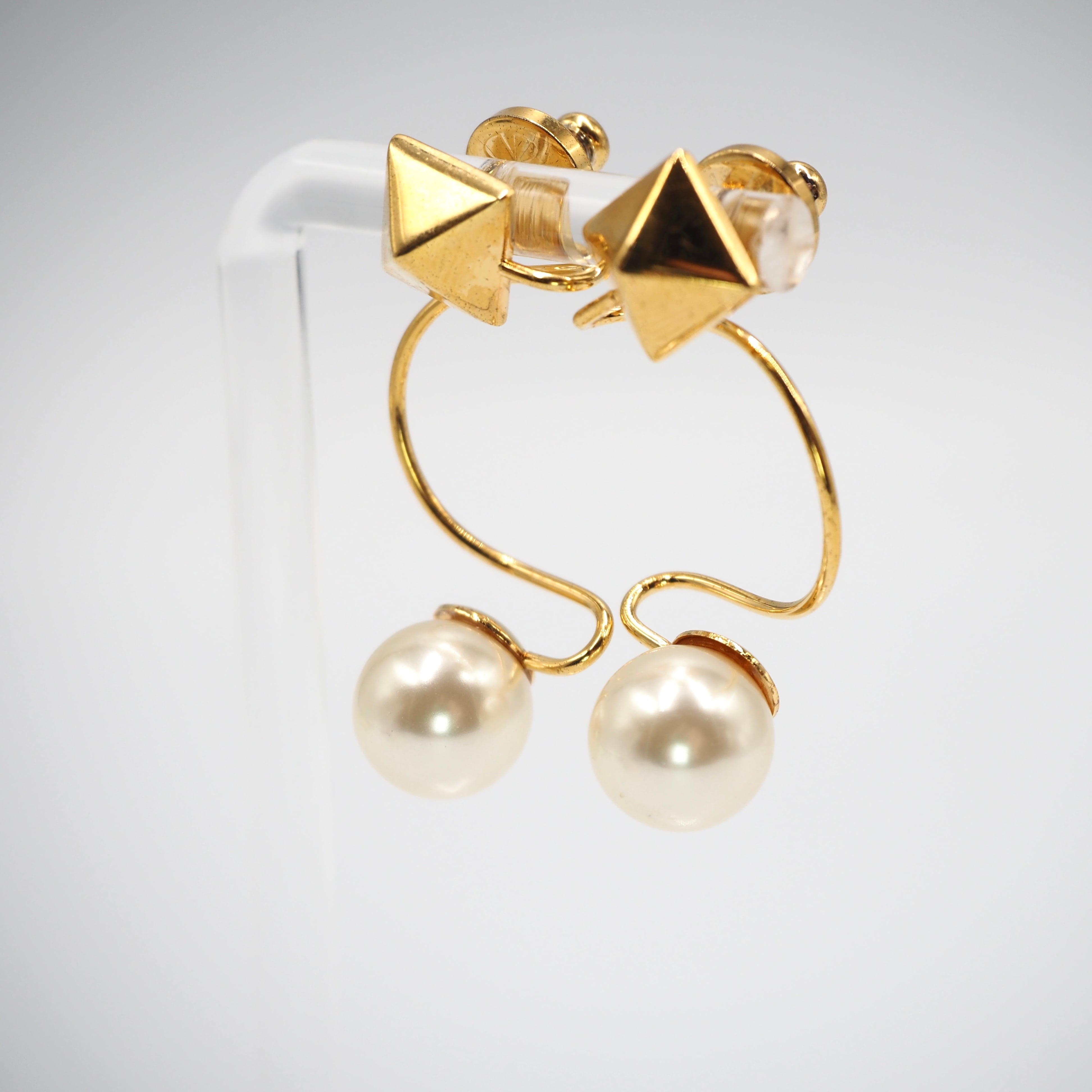 VALENTINO ロックスタッズパールピアス GP ヴァレンティノ