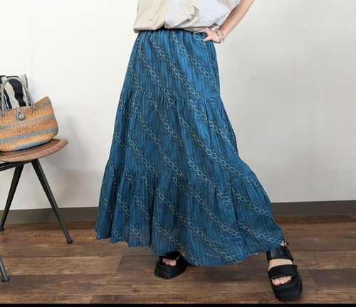 doux bleu　batikパターン スカート