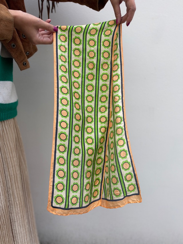 Vintage flower poly scarf