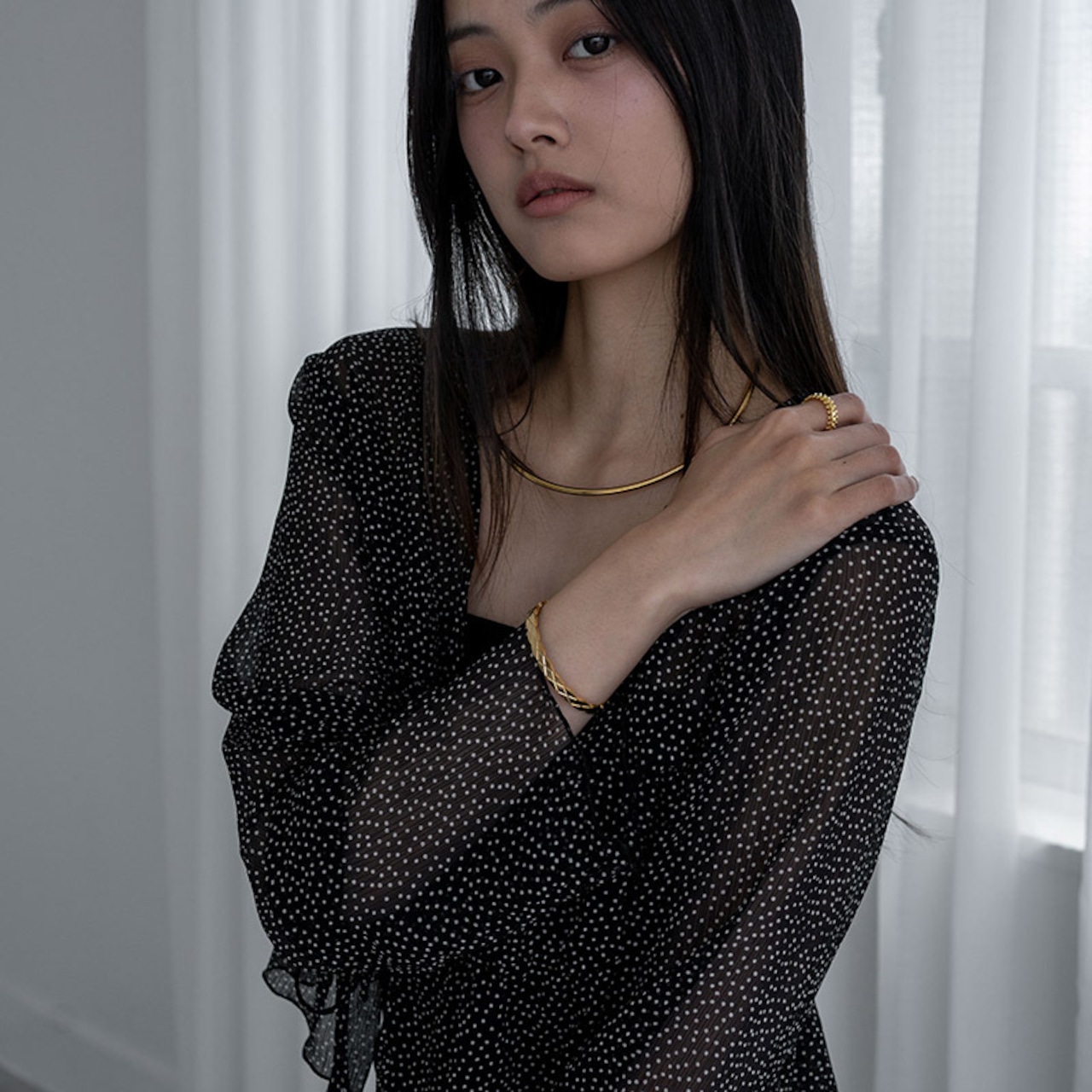 【ネコポス便】金属アレルギー対応 バングル ブレスレット キルトカッティング キルティング 格子柄 カッティング 華やか 2630