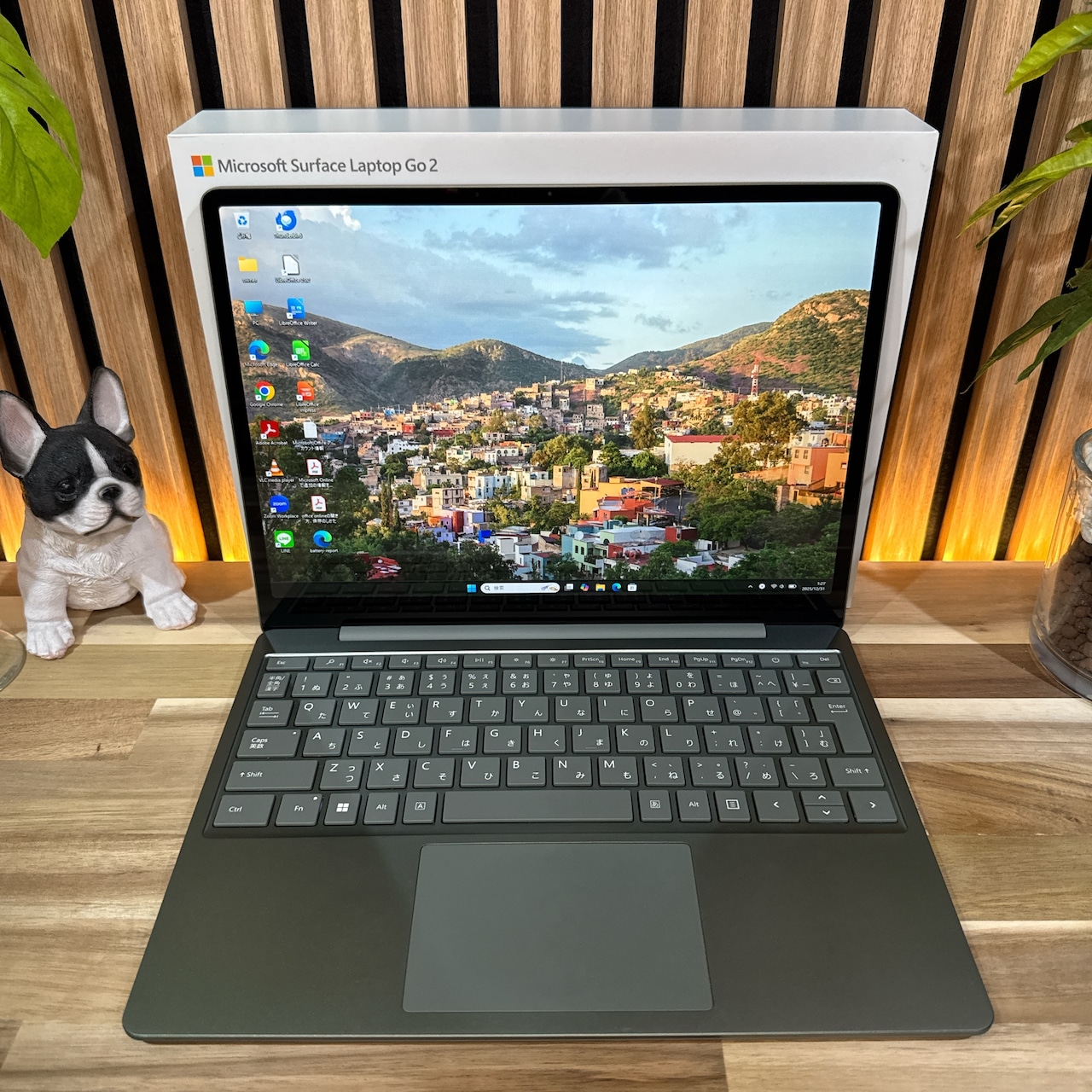 \ 公式ショップ限定価格❣️/ おすすめ《タッチパネル式》Surface Laptop Go2 第11世代 メモリ8GB SSD256GB 最新ノートパソコン 安心サポート＆3ヶ月保証付き