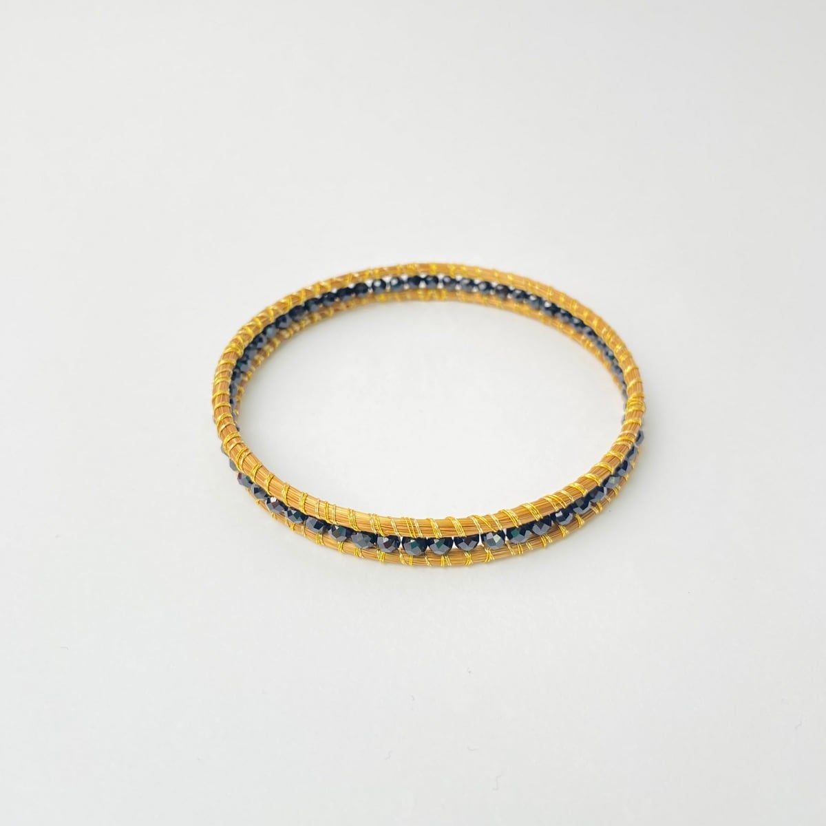 バングル＆ブレスレット | Coloridas コロリーダス