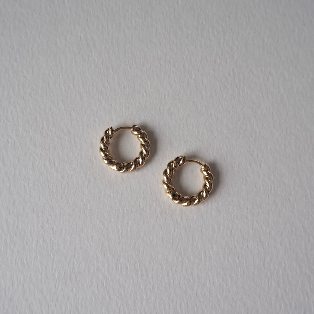 Twist hoop 1 / gold