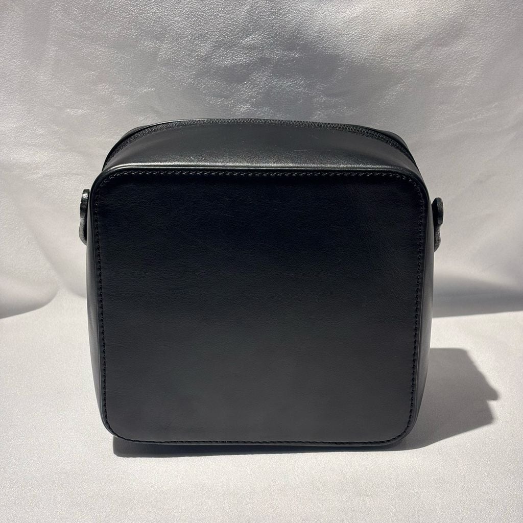 AURALEE × Aeta オーラリー×アエタ 24AW LEATHER SMALL TRAVEL CASE