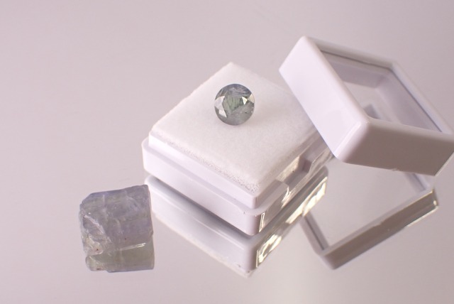 【原石セット】ゾイサイト　2.69ct/11.68ct　[D3-115]