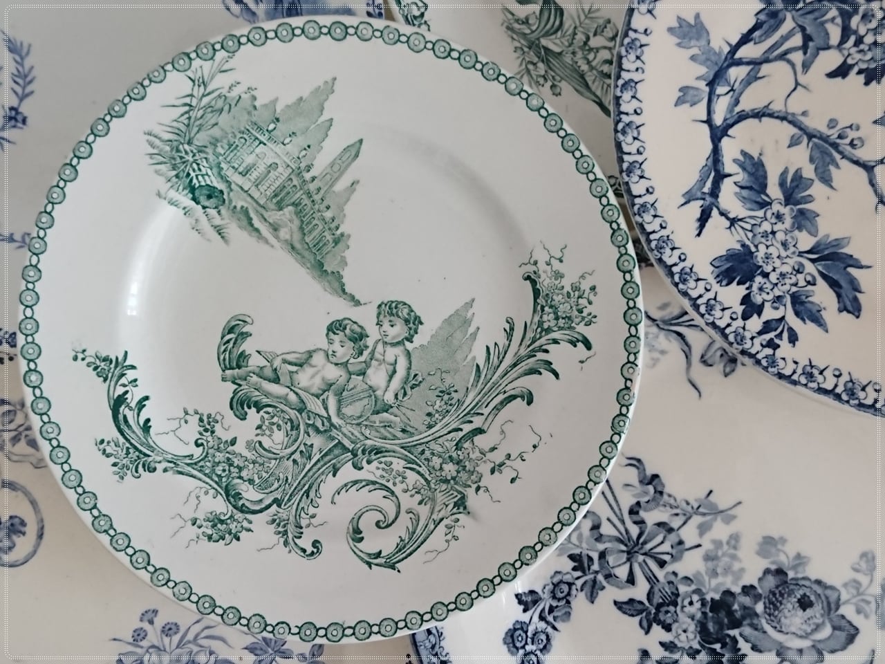 天使のプレート♪ St. Amand サンタマン | Amaryllis ～可憐なお花の