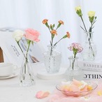 花瓶24個セット 透明の花瓶 クリア 花瓶 ヴィンテージクリアガラスの花瓶 ホームテーブルの装飾 センターピース用 小さな花瓶 シンプルなウェディングデコレーション マルチサイズ ミニビンテージガラスベース