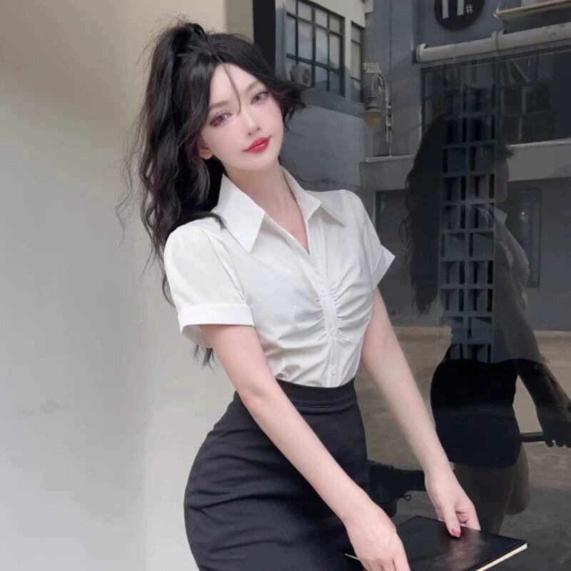 ボーダーズアットバルコニー ホワイト プリーツデザイン 半袖トップス