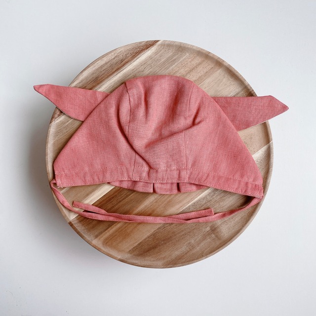 RABBIT CORAL｜タイプ：Bonnet / ツバ：Wavy / 耳：Neutral