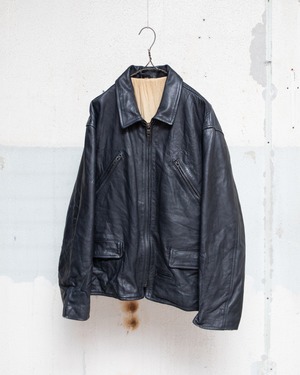 leather zip jacket / quilted lining / adjustable side buckle / From ITALY