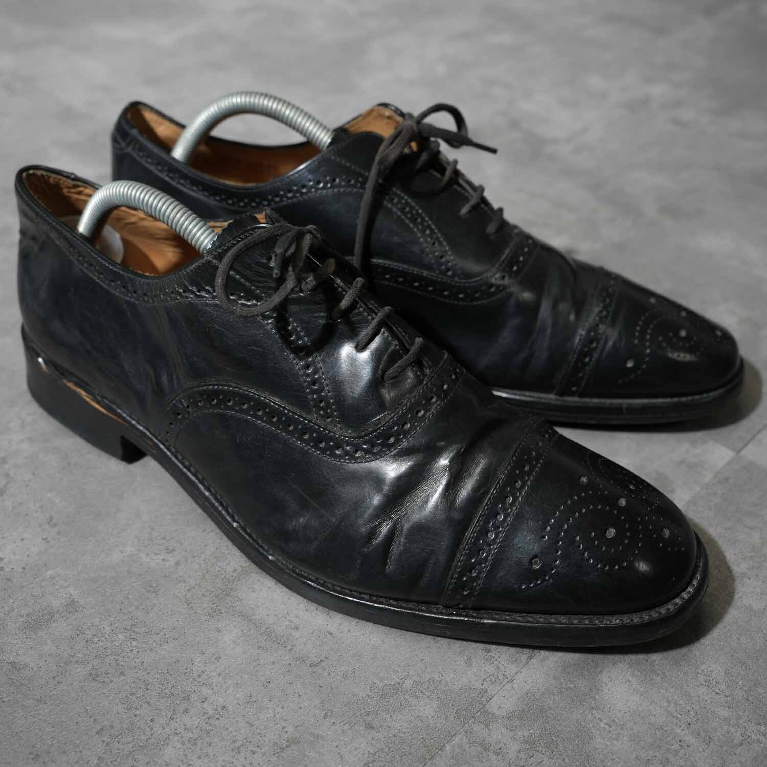 Loake ローク ウイングチップ レザーシューズ ブラック イングランド製
