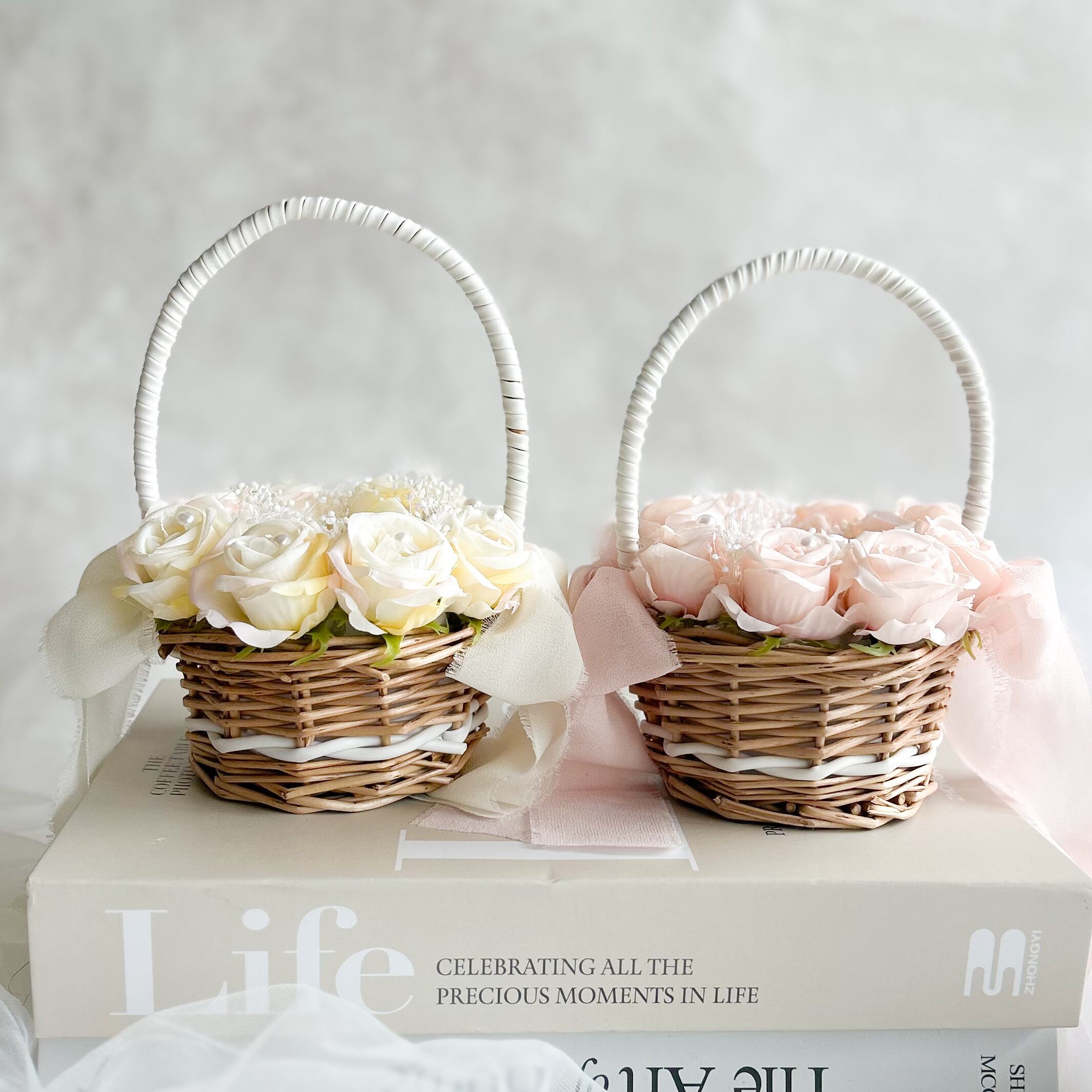 Champagne pink rose me ringpillow (2人用)