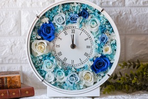 シンデレラをイメージしたブルーの花時計＊ 結婚・出産・新築・母の日・誕生日・還暦・両親贈呈品