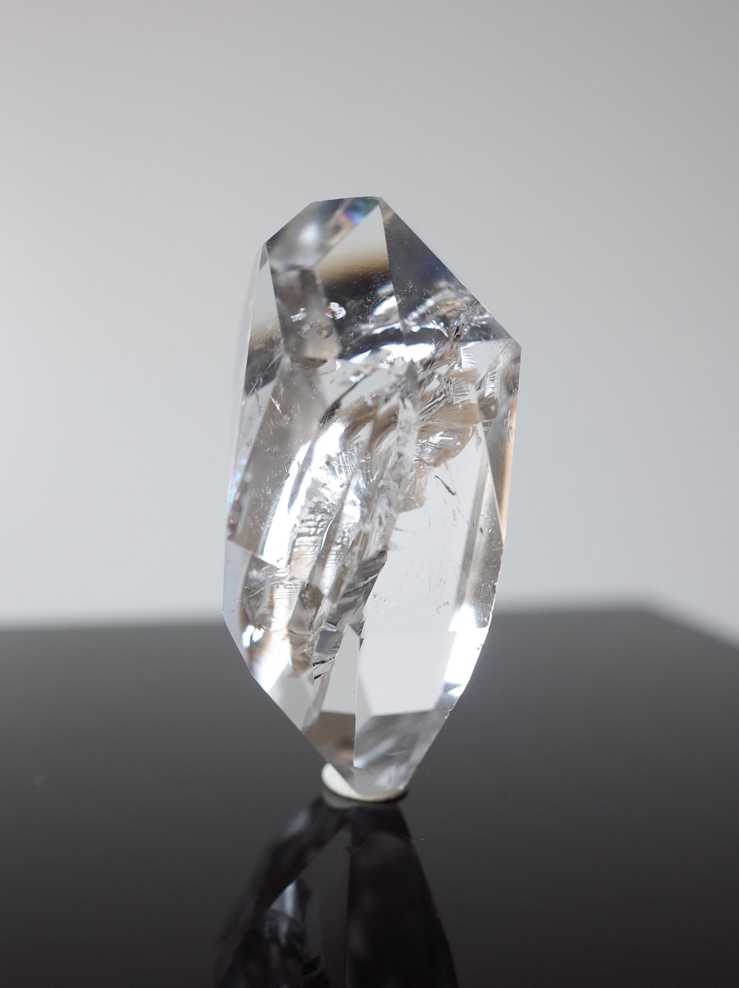 【最高峰品質】　オールドストック　閉山鉱山　激レア　本物のアイリスクォーツ　爆虹 最高峰品質】 オールドストック 閉山鉱山 激レア 本物のアイリス