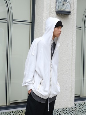 Used ISSEY MIYAKE zip-up hoodie