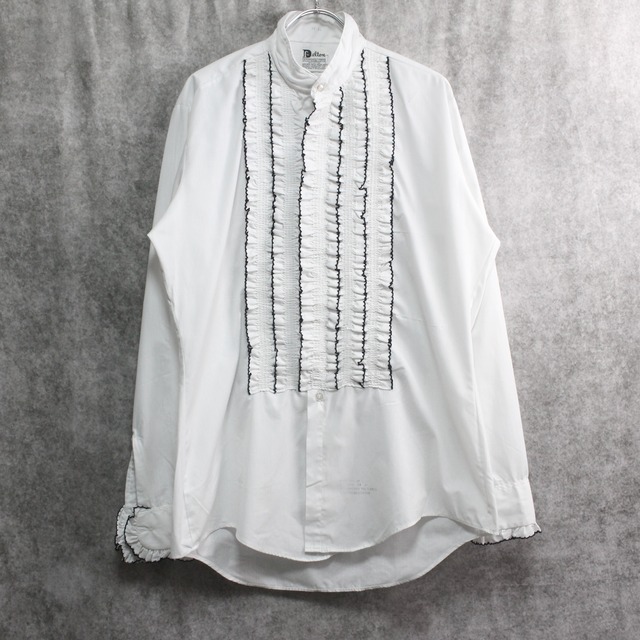 black & white no collar frill shirt