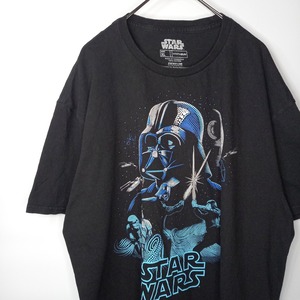 STAR WARS　クルーネック　プリントTシャツ　半袖　ダースベイダー　黒