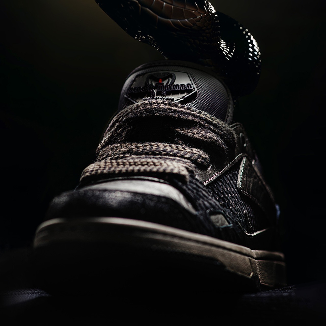 Urban Black Texture Sneakers / アーバン ブラック テクスチャー スニーカー