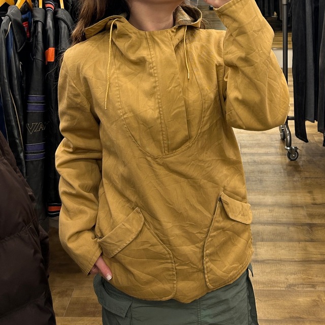 ダックプルオーバー