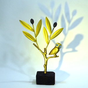 オリーブの木と青い眼のフクロウ (F16 フィギュア オブジェ ) 15×10×4 cm