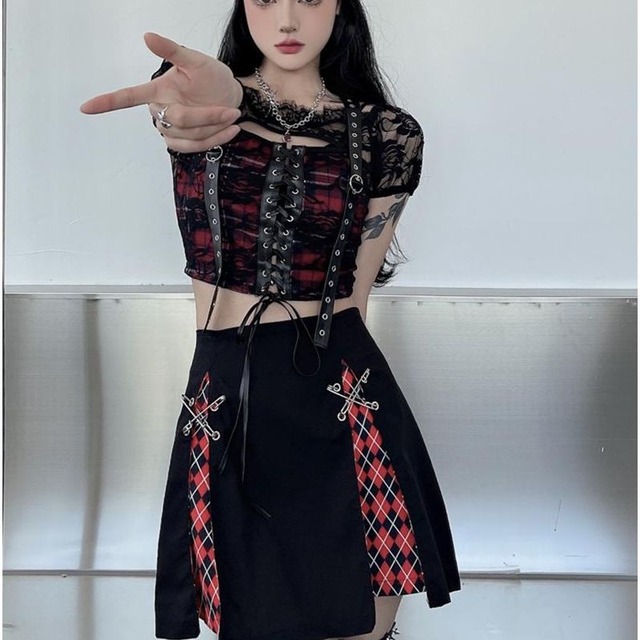 天使と悪魔 スカート ミニ丈 チェック柄 スリット ゴシック系 パンク系 ロック系 ストリート系 地雷系 原宿系 バンギャ 10代 代 天使と悪魔 サブカル系ファッション Seasonz 天使と悪魔 スカート ミニ丈 チェック柄 スリット ゴシック系 パンク系 ロック系 ストリート系 地雷系 原宿系 バンギャ 10代 代 天使と悪魔 サブカル系ファッション Seasonz