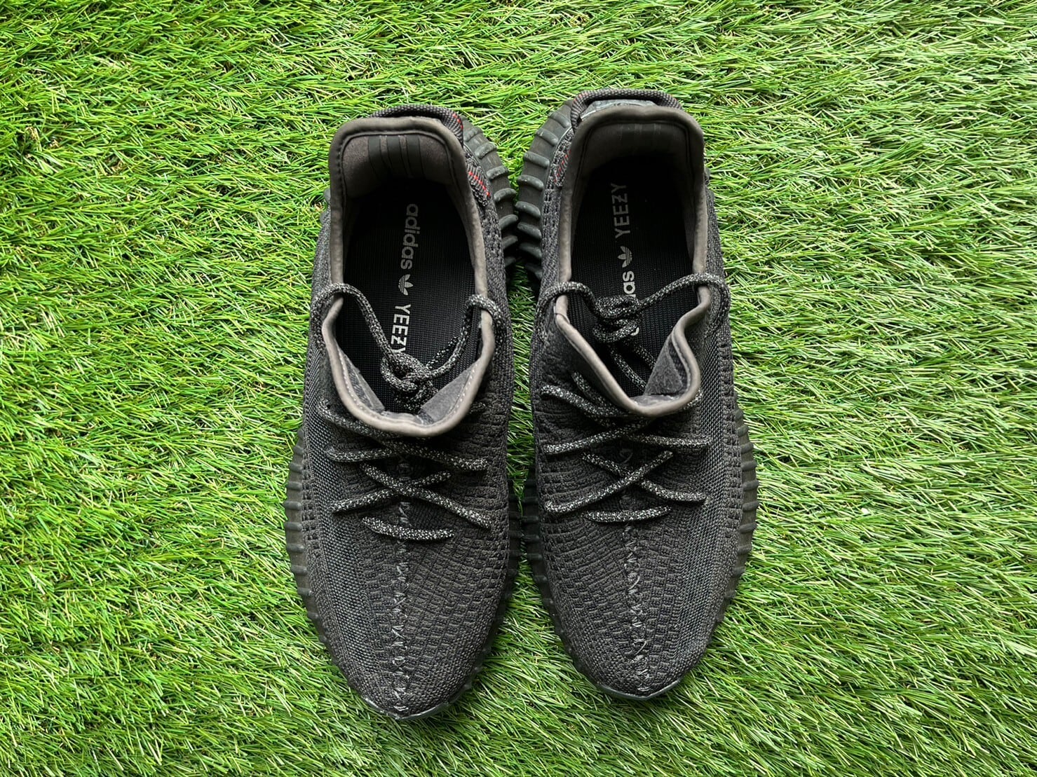 adidas YEEZY BOOST 350 V2 BLACK STATIC FU9006 28.5cm 02150 | BRAND  