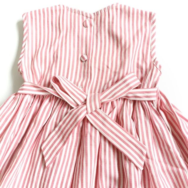 在庫80 コーラルピンク ストライプ スモッキングワンピース Heart Spring スモッキングワンピースと可愛い子供服