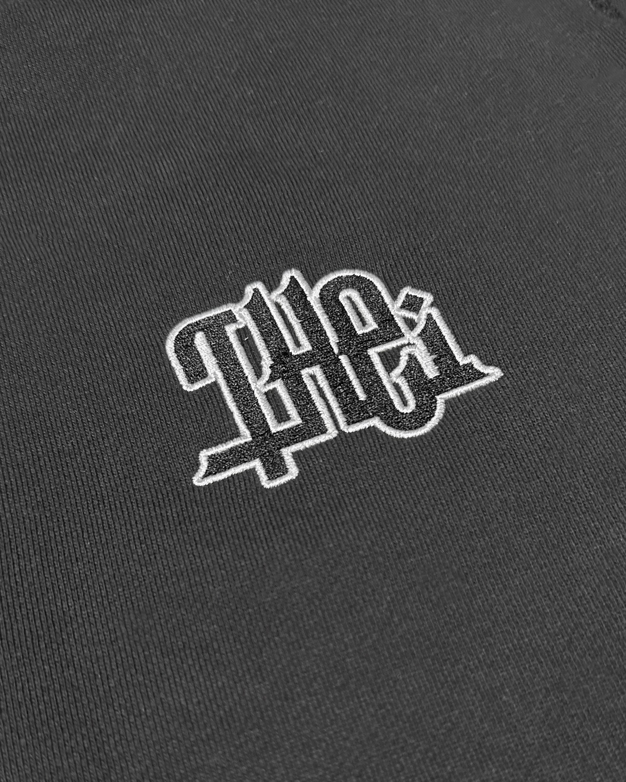 ARABIC-TYPE2 HEAVY WEIGHT ZIP UP SWEAT HOODIE - BLACK