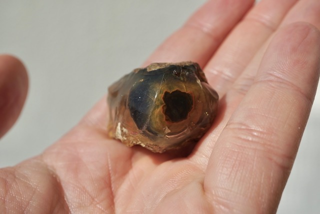 エッグ・イン・オパール Opal Egg 1083