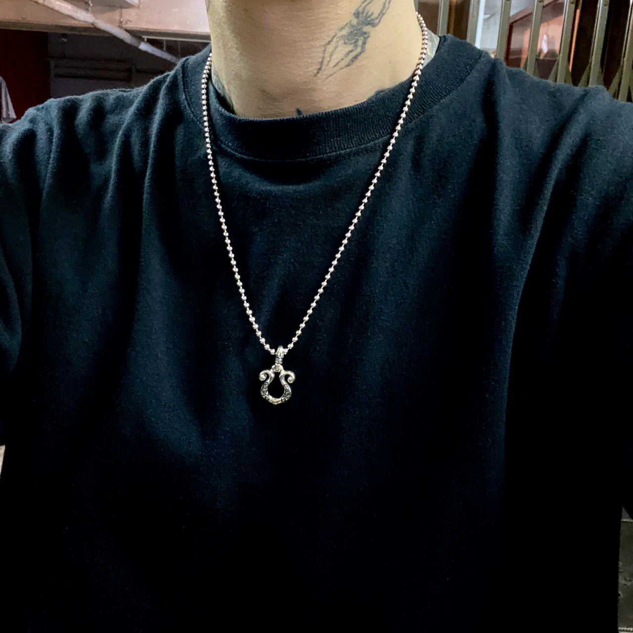 RHYTHMIC HORSESHOE : IVY BALL CHAIN NECKLACE / リズミックホースシュー・アイビー ボールチェーンネックレス