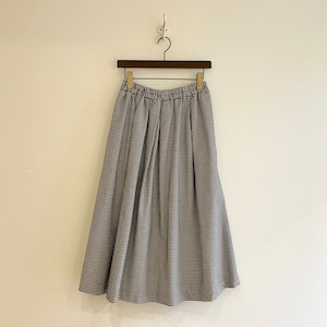 C21797 Gingham Oxford Box Tuck Skirt
