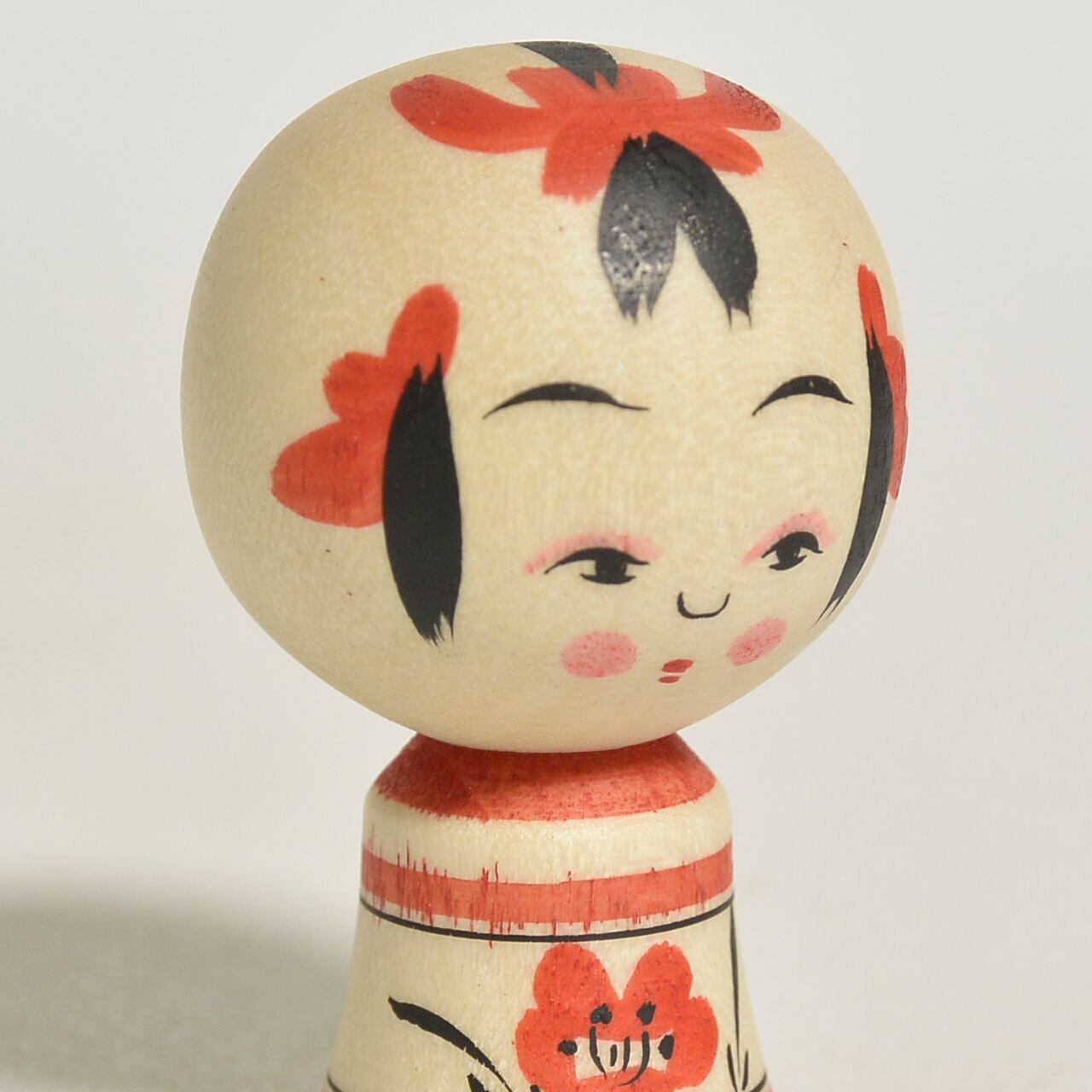 【ミニこけし】鈴木明 小寸こけし（ミニこけし） 約1寸 約3.5cm 鈴木明 工人（作並系）#2553