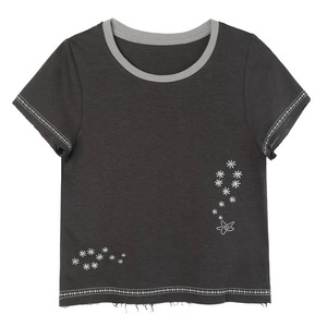 [Two Days off] snowflake embroidery T-shirt
