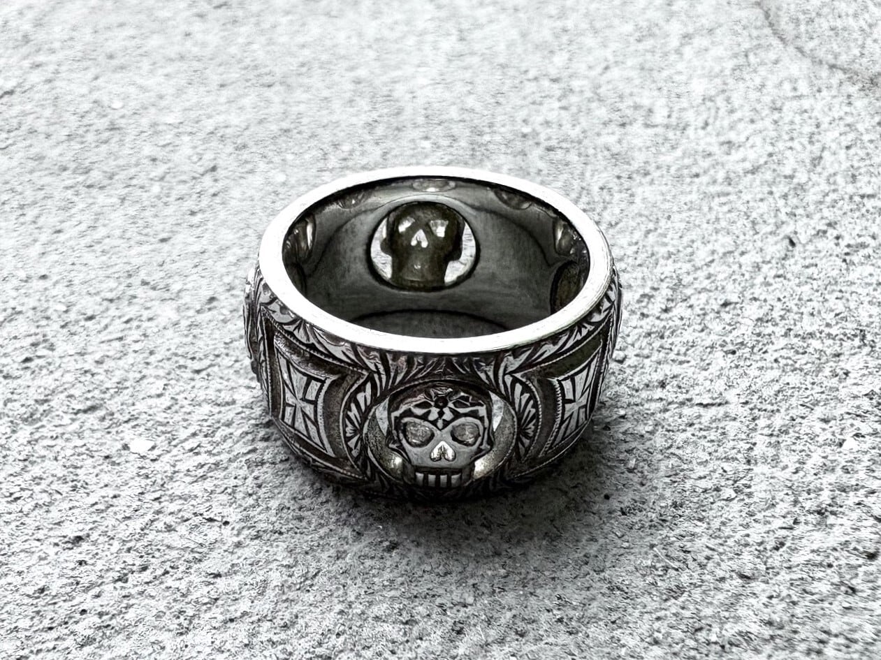 Maison Margiela 反転ロゴワイドリング 新品外箱あり】メゾンマルジェラ ブルー/シルバー 反転ロゴ リング 22