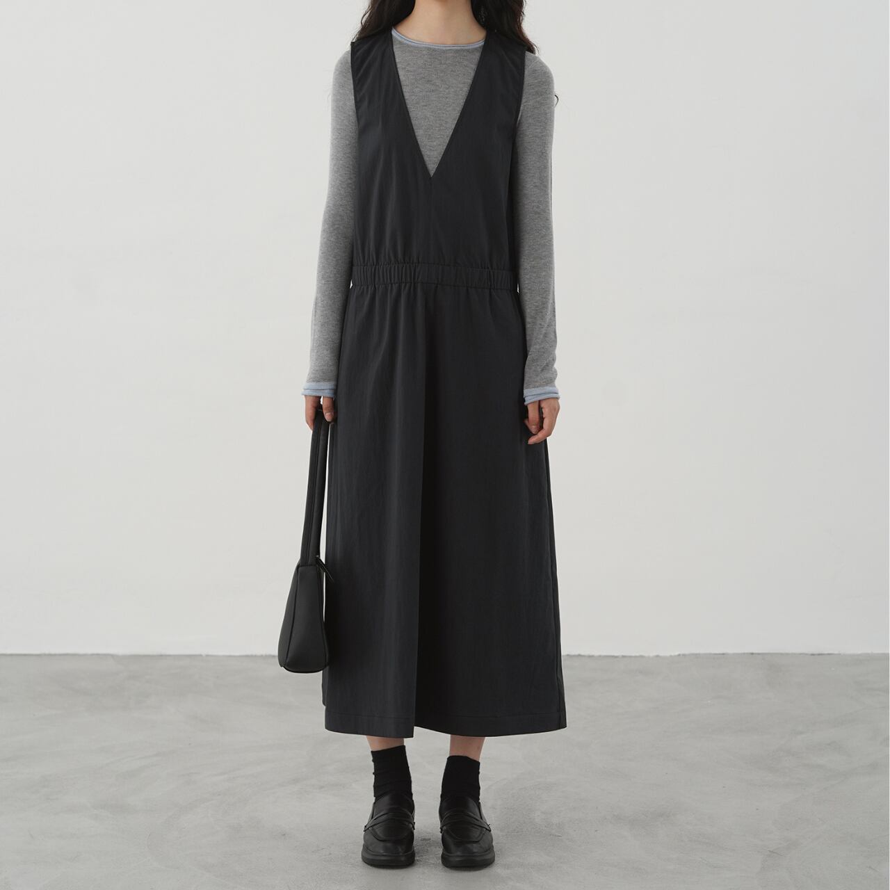 Vネックジャンパースカート a0599