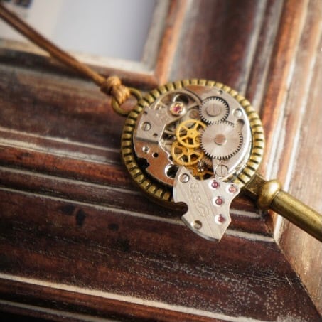 時空開錠〜時計仕掛けのネックレス〜M23059 | 奇妙な洋装雑貨店 Magica