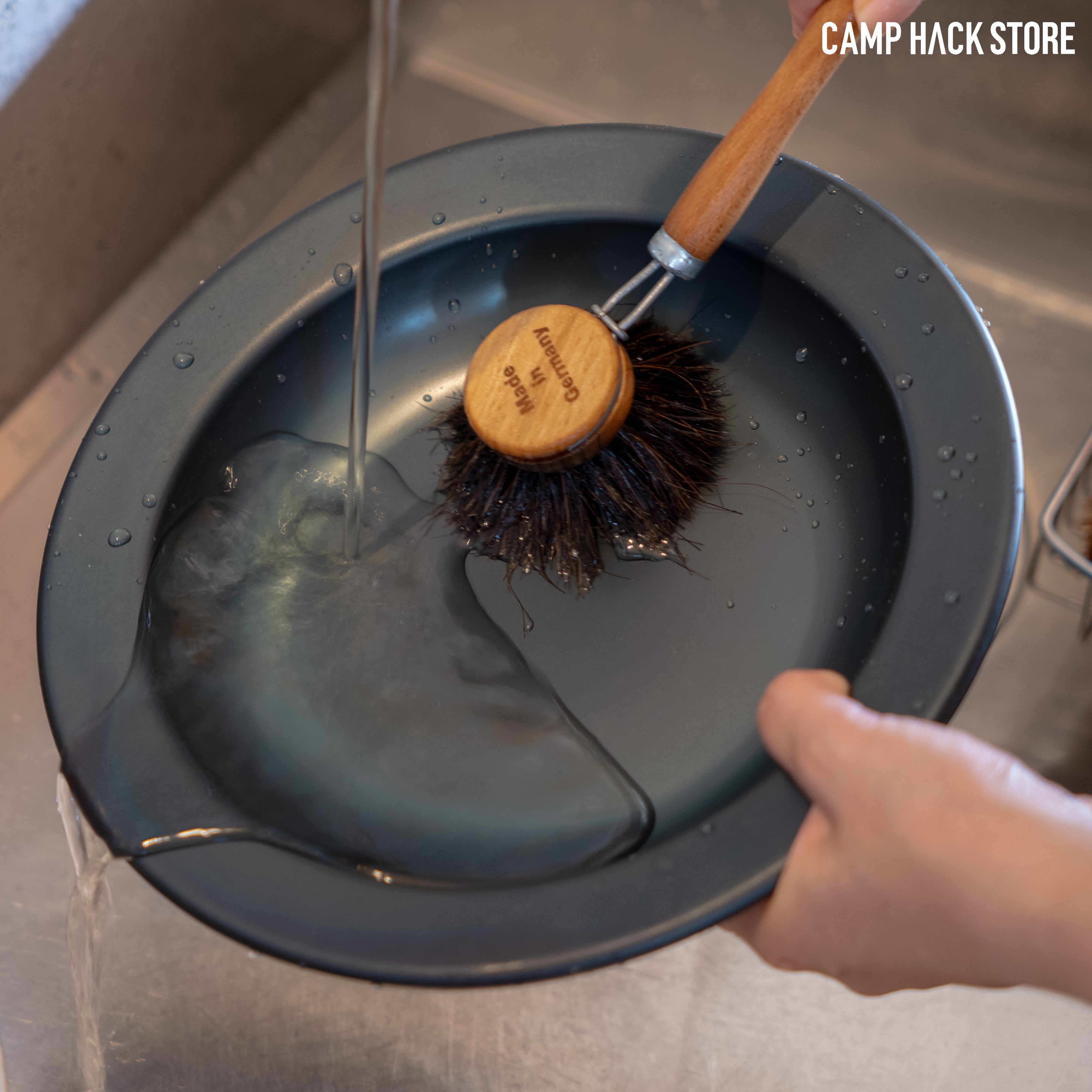 お皿になるって新発想「フライパンジュウ」 | CAMP HACK STORE