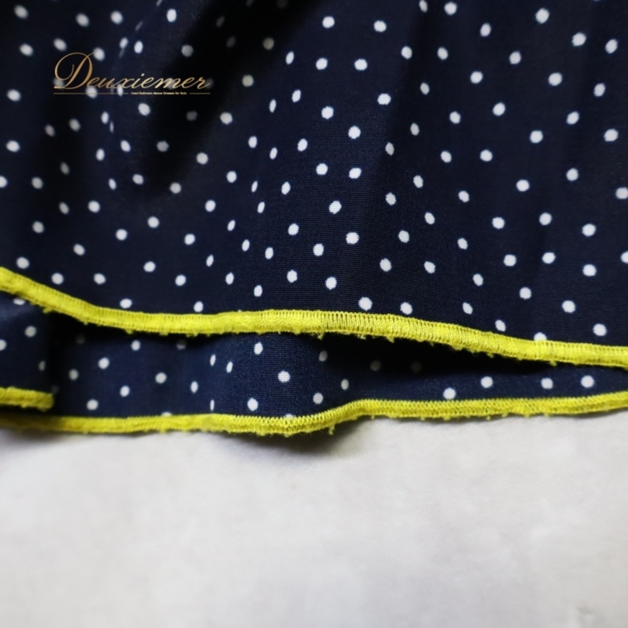 フラメンコ 衣装 ファルダ スカート 黄色 ドット 水玉 紺色 ルーニー RONEY ネイビー系 イエロー系 フラメンコスカート スカート 可愛い レトロ ファルダ レディース おしゃれ パーティ ダンス衣装 イベント用 紺色スカート 水玉模様